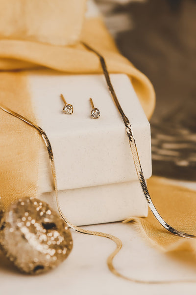 5 Gorgeous Pieces of Jewelry Under $500 to Gift This Holiday Season